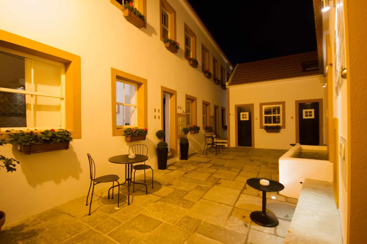 Imperium Lisbon Village ภายนอก รูปภาพ